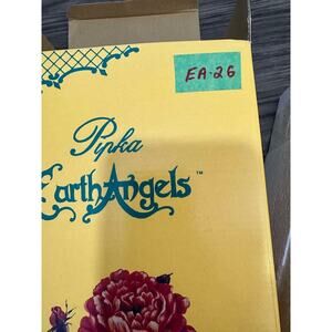 Pipkas Earth Angels Whitney The Wedding Angel Figurine Limited Ed #180/2500 VTG